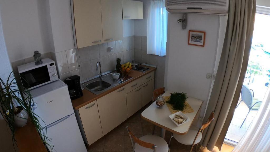 Vanja II Apartamento Tučepi Exterior foto